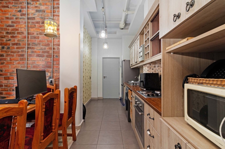 1 Bedroom Property for Sale in Woodstock Western Cape